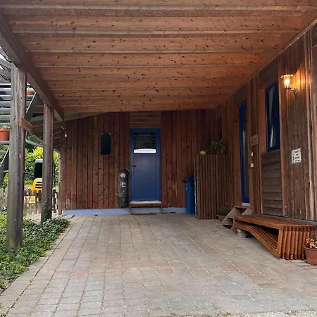 Mit Sonniger Dachterrasse Am Pferdehof * Eichendorf