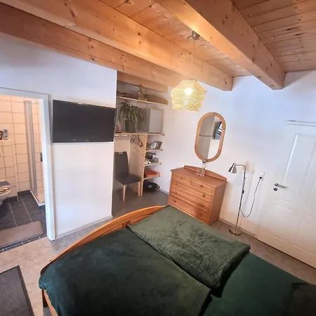아파트 Mit Sonniger Dachterrasse Am Pferdehof *